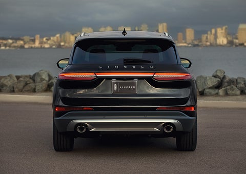 The rear lighting of the 2024 Lincoln Corsair® SUV spans the entire width of the vehicle. | Brinson Lincoln of Athens in Athens TX